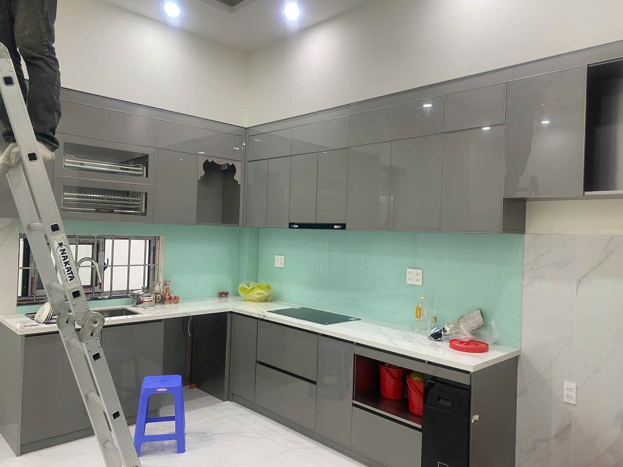 Bí Quyết Lựa Chọn Tủ Bếp Nhôm Bền Đẹp Phù Hợp