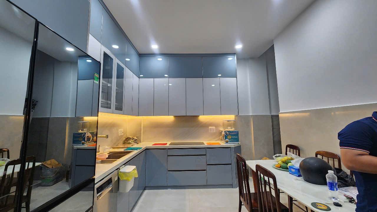 Bí Quyết Lựa Chọn Tủ Bếp Nhôm Bền Đẹp Phù Hợp