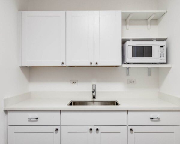 Tủ Bếp Nhôm Trắng Sứ