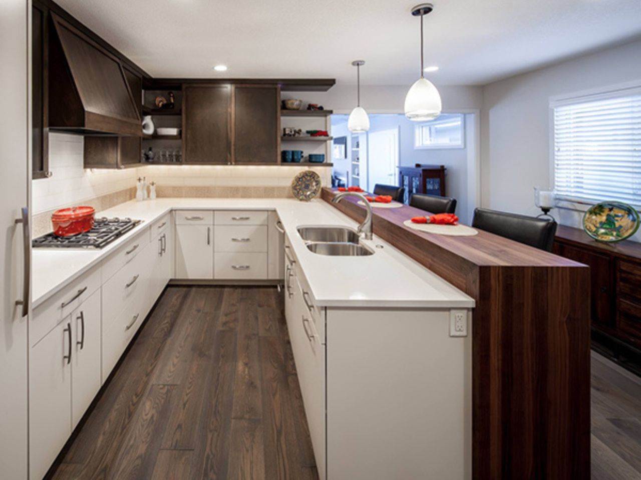 Tủ Bếp Hình Chữ U