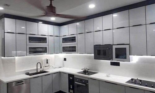 Tủ Bếp Nhôm Cánh Kính