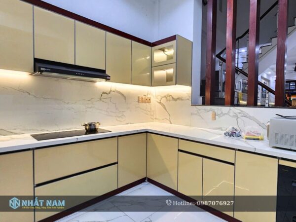 Tủ Bếp Inox Cao Cấp – Cánh Kính Mờ Chống Bám Vân Tay