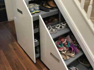  Tủ Cầu Thang Nhựa 