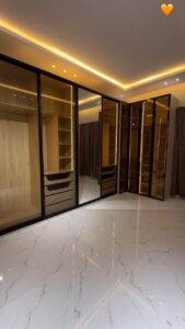 Tủ Quần Áo Nhôm Hợp Kim