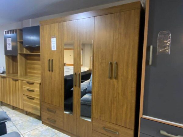 Tủ Quần Áo Nhôm Kính Vân Gỗ