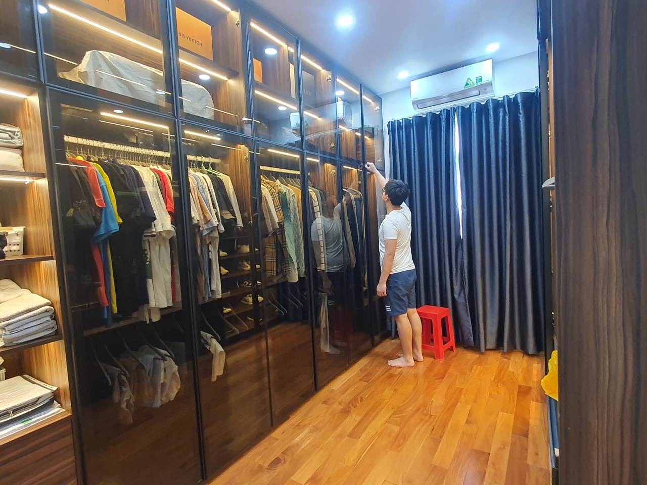 Tủ Áo Cánh Kính An Cường