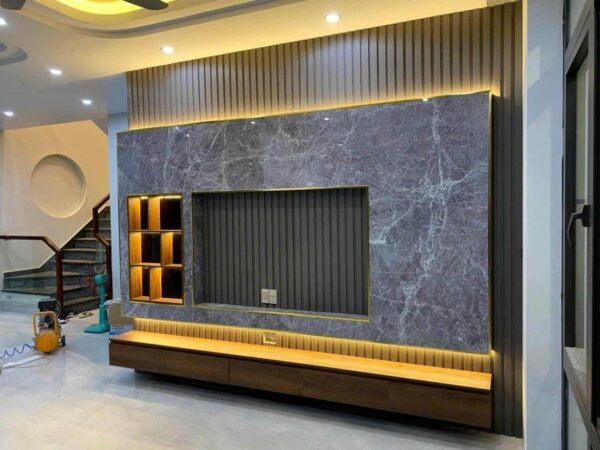 Vách Tivi Lam Sóng