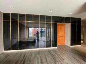 Tủ Quần Áo Nhôm Kính